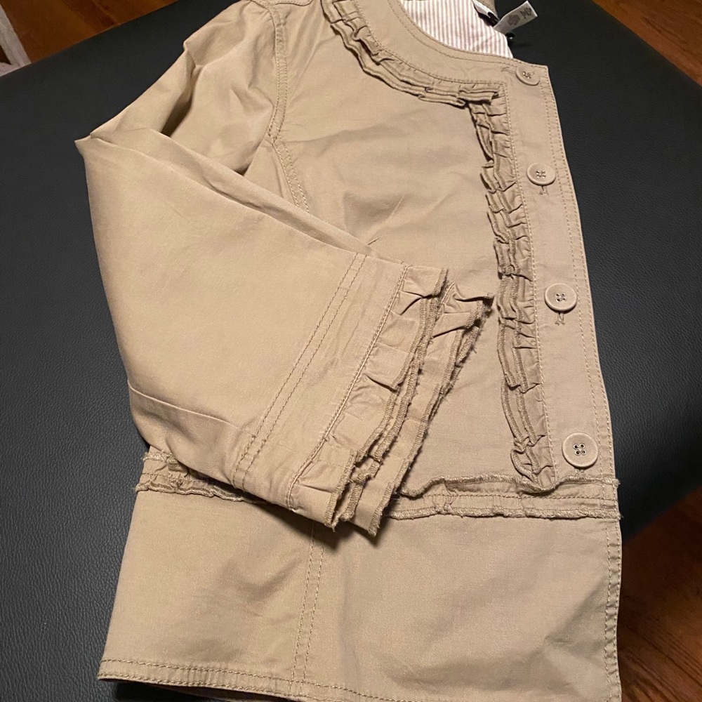 Women’s jacket - Picture 2 of 6